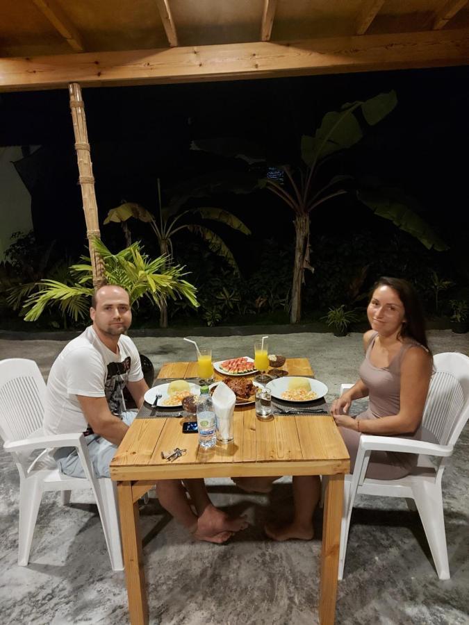 Veli Villa Thoddoo Exteriör bild