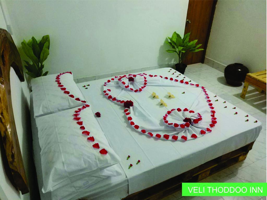 Veli Villa Thoddoo Exteriör bild